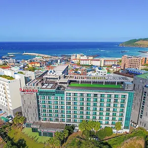 Hotel Ramada By Wyndham Hamdeok
